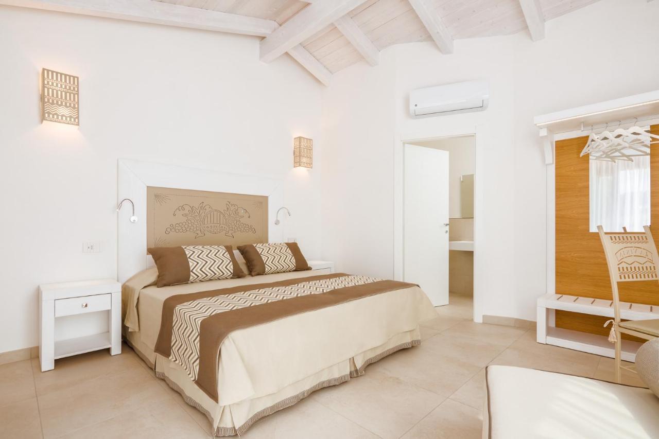 La Vinia Bed&Wine Experience - Adults Only Villa Sassari Bagian luar foto